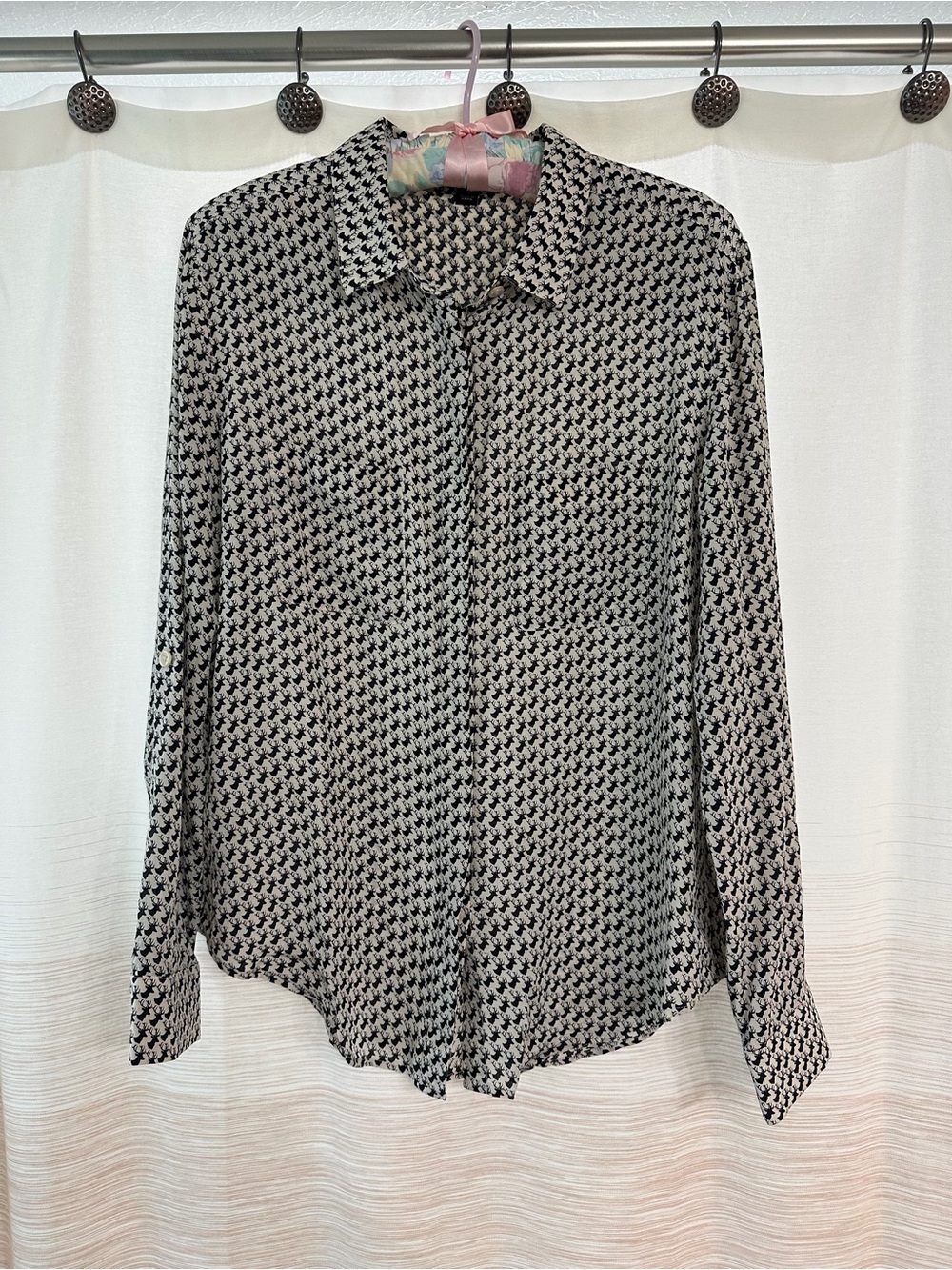 Ann Taylor 100% Silk Deer Print Blouse Size M